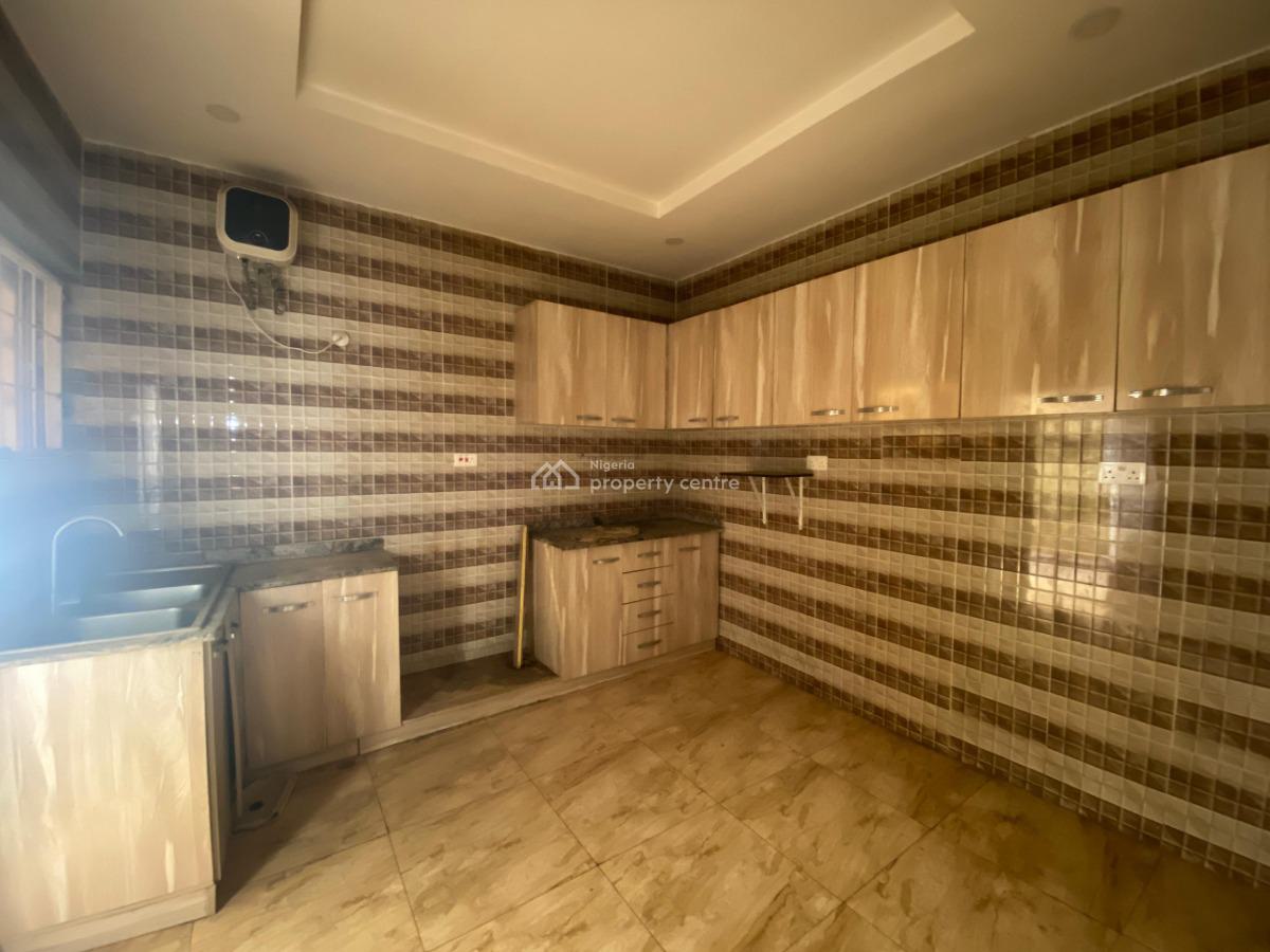 4 Bedroom Terrace Duplex with Bq, Guzape District, Abuja, Terraced Duplex for Rent