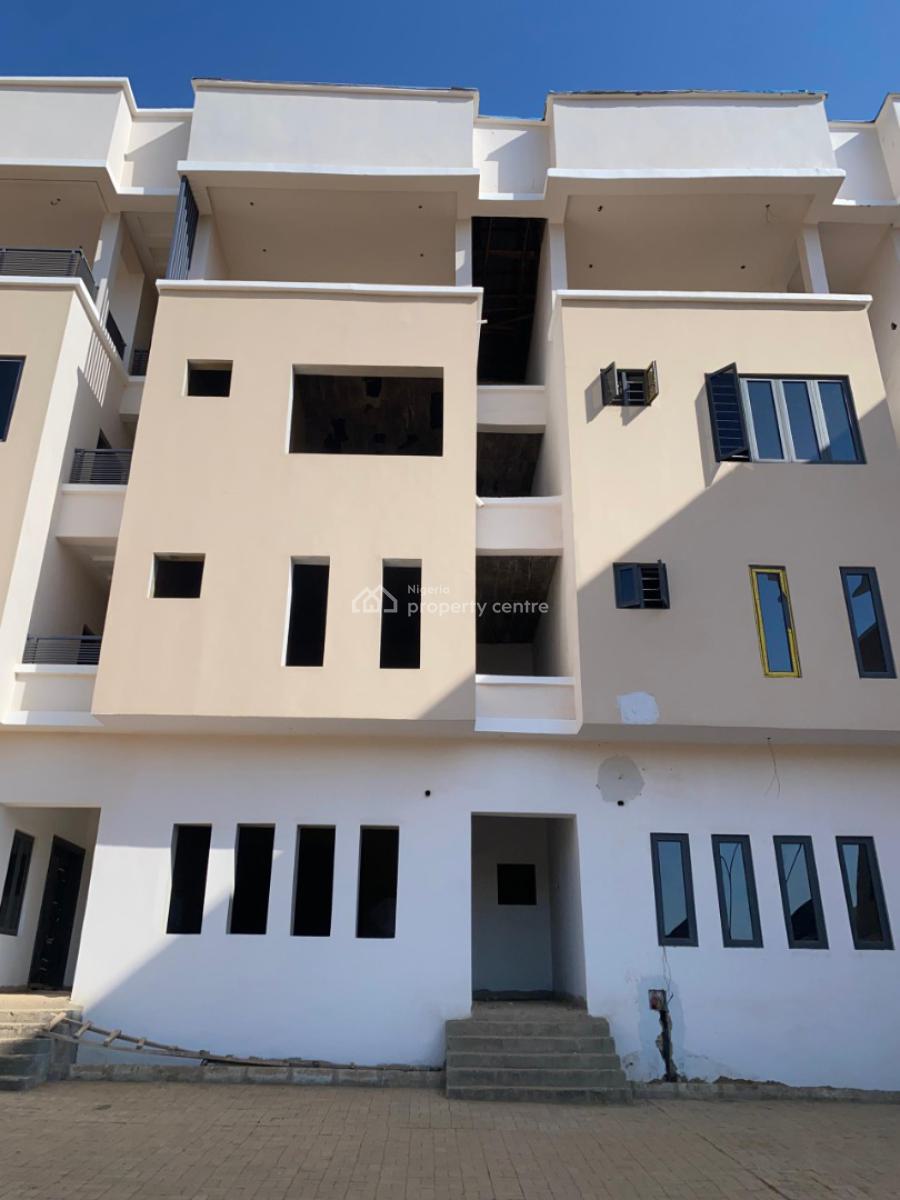 5 Bedroom Terraced Duplex + Bq, Guzape District, Abuja, Terraced Duplex for Sale