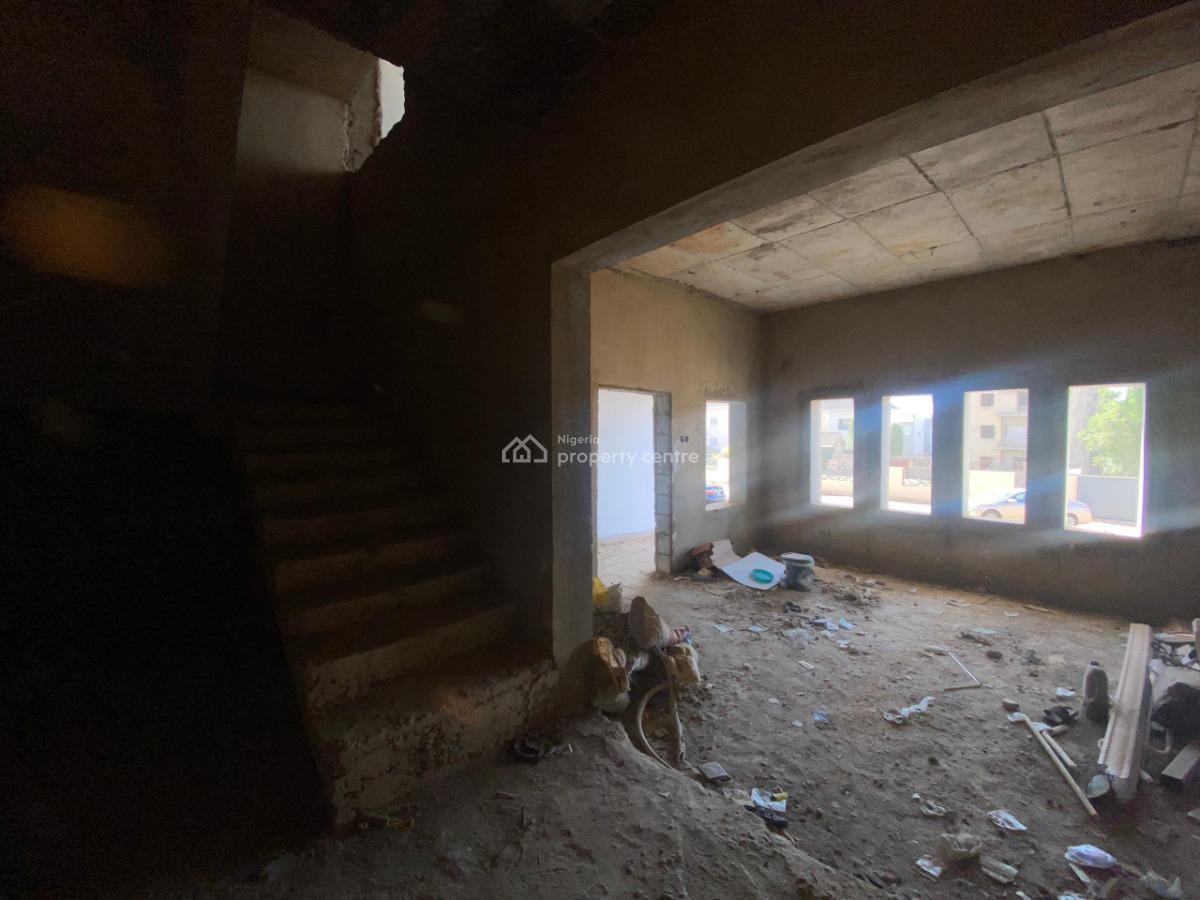 5 Bedroom Terraced Duplex + Bq, Guzape District, Abuja, Terraced Duplex for Sale