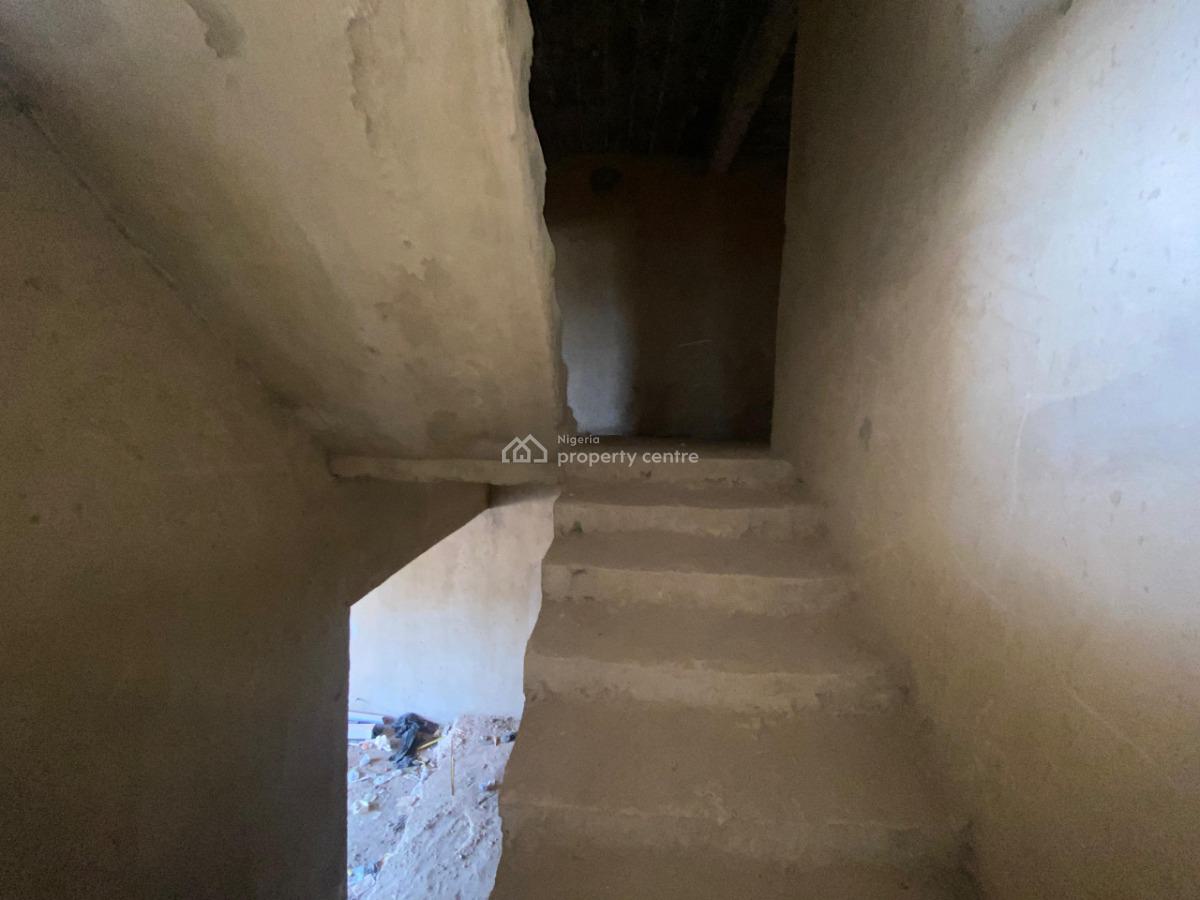 5 Bedroom Terraced Duplex + Bq, Guzape District, Abuja, Terraced Duplex for Sale