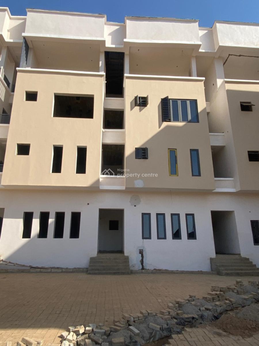 5 Bedroom Terraced Duplex + Bq, Guzape District, Abuja, Terraced Duplex for Sale