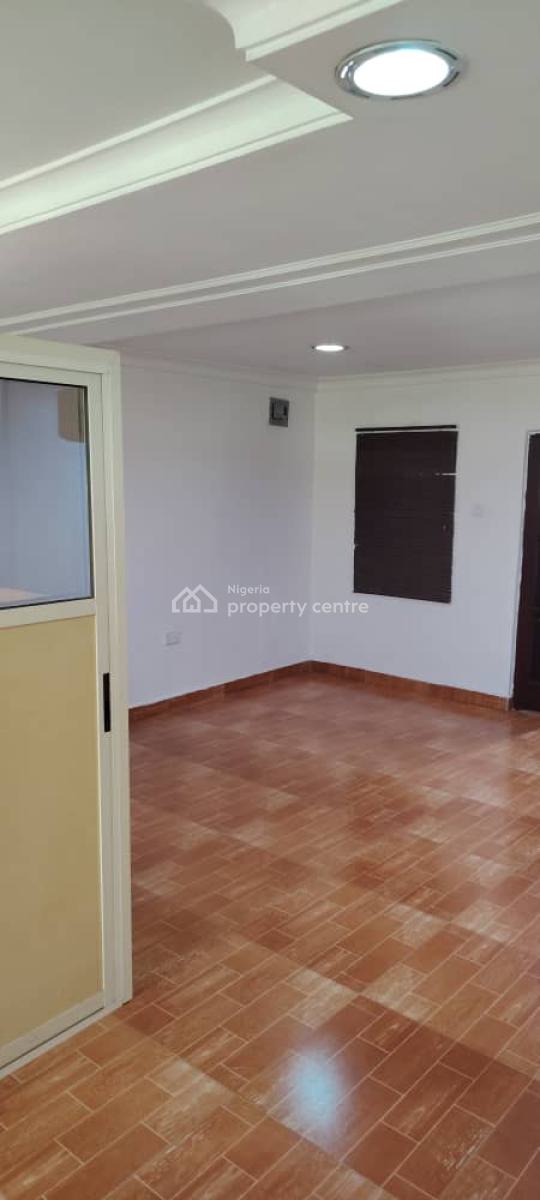 an Office/ Shop Space, Wuse 2, Abuja, Office Space for Rent