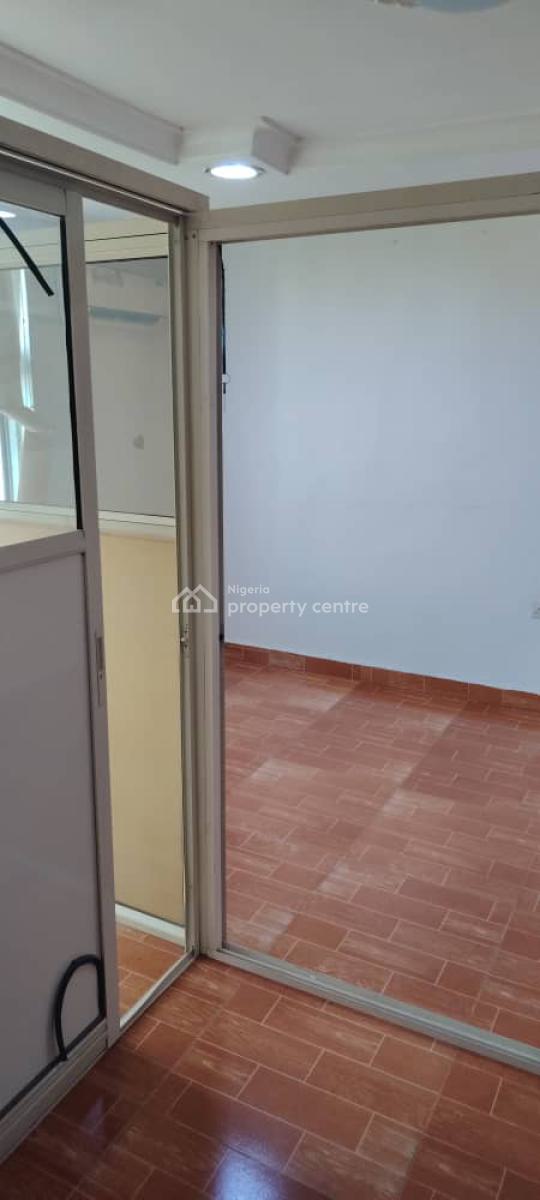 an Office/ Shop Space, Wuse 2, Abuja, Office Space for Rent