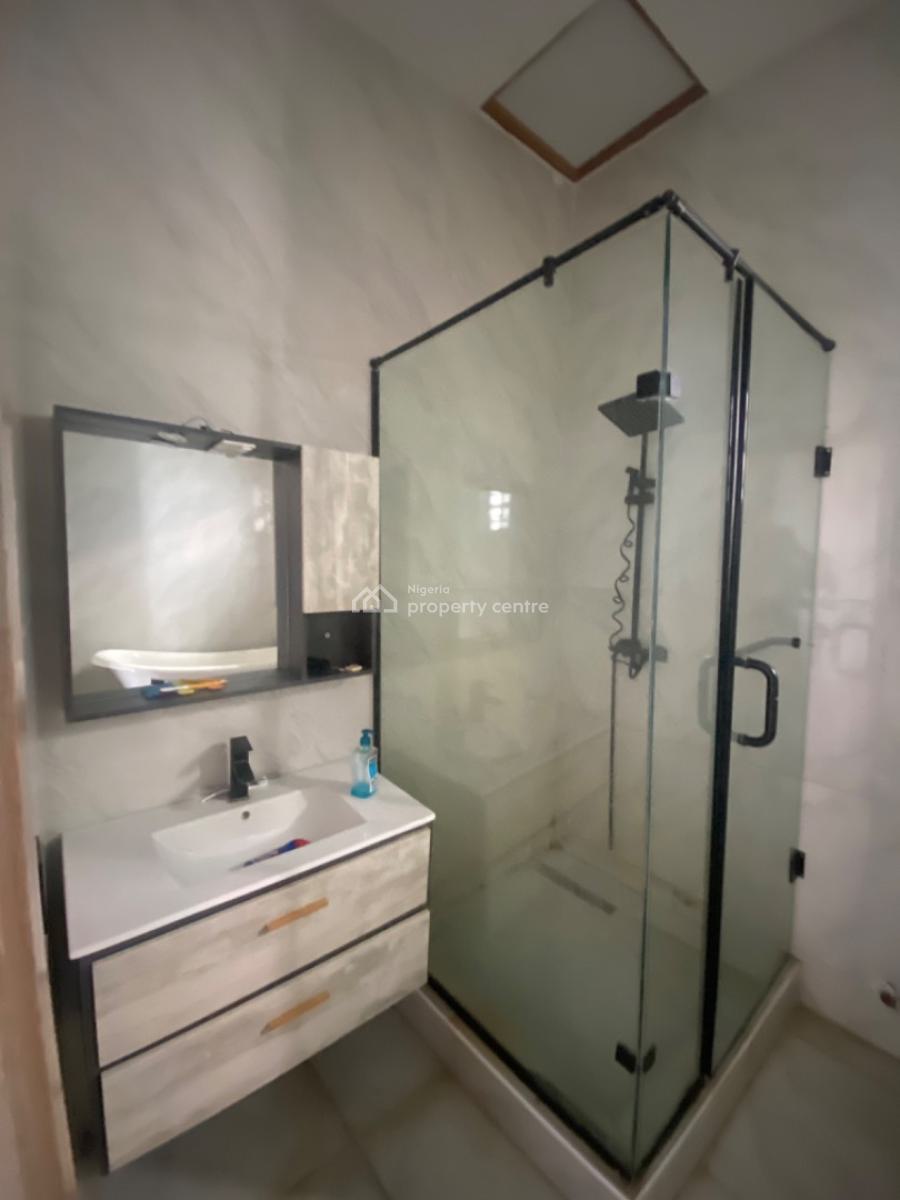 Very Sweet and Lovable Spacious Room Share in a 4 Bedroom Duplex, Ikota/ilaje, Ikota, Lekki, Lagos, Self Contain (single Rooms) for Rent