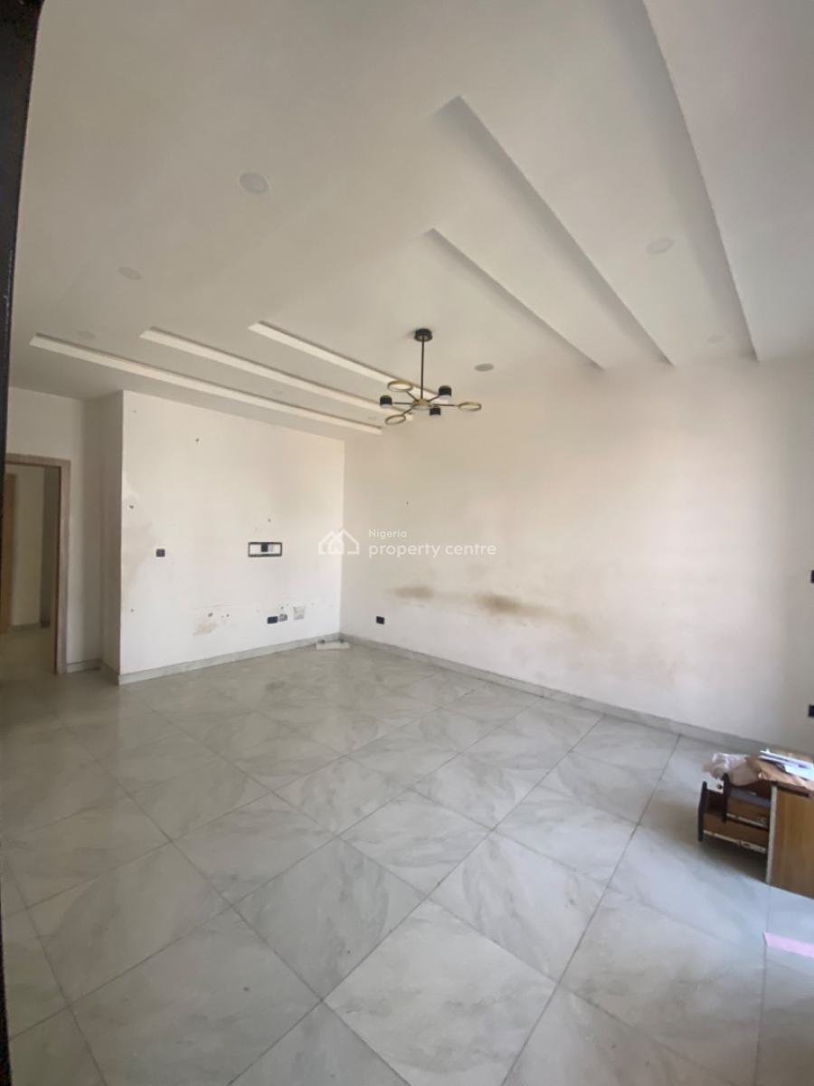 Very Sweet and Lovable Spacious Room Share in a 4 Bedroom Duplex, Ikota/ilaje, Ikota, Lekki, Lagos, Self Contain (single Rooms) for Rent