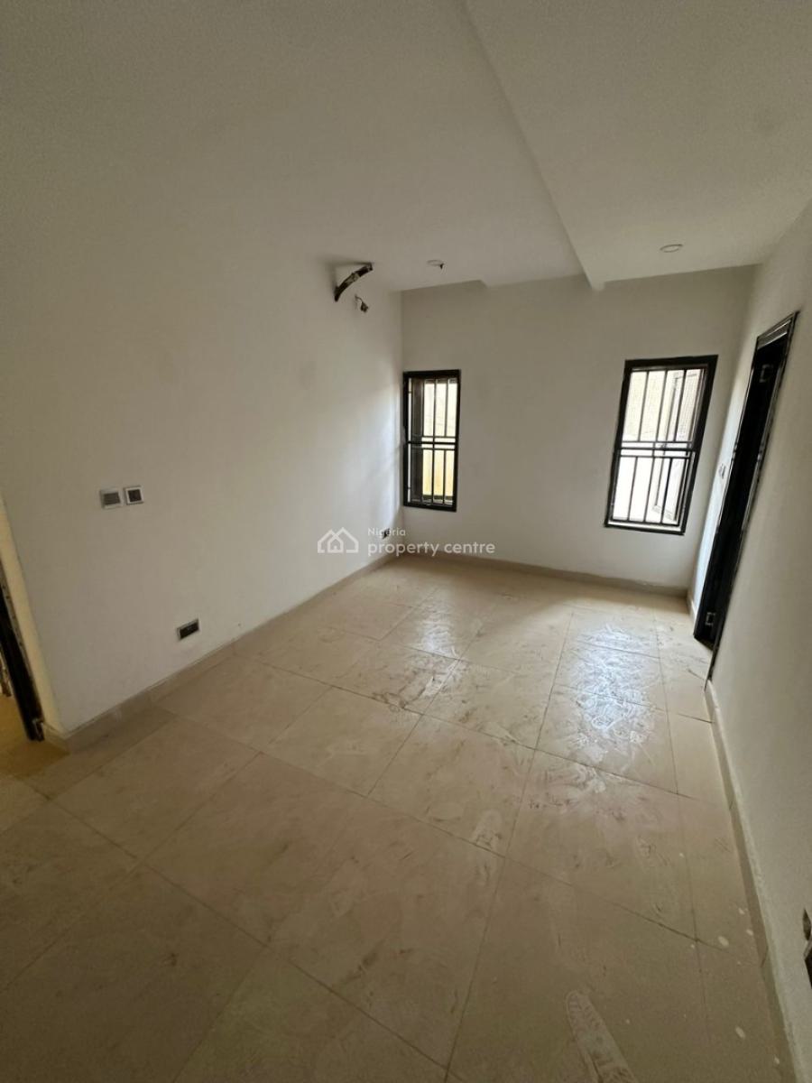 Very Good Spacious 3 Bedroom Flat, Jahi, Abuja, Flat / Apartment for Sale