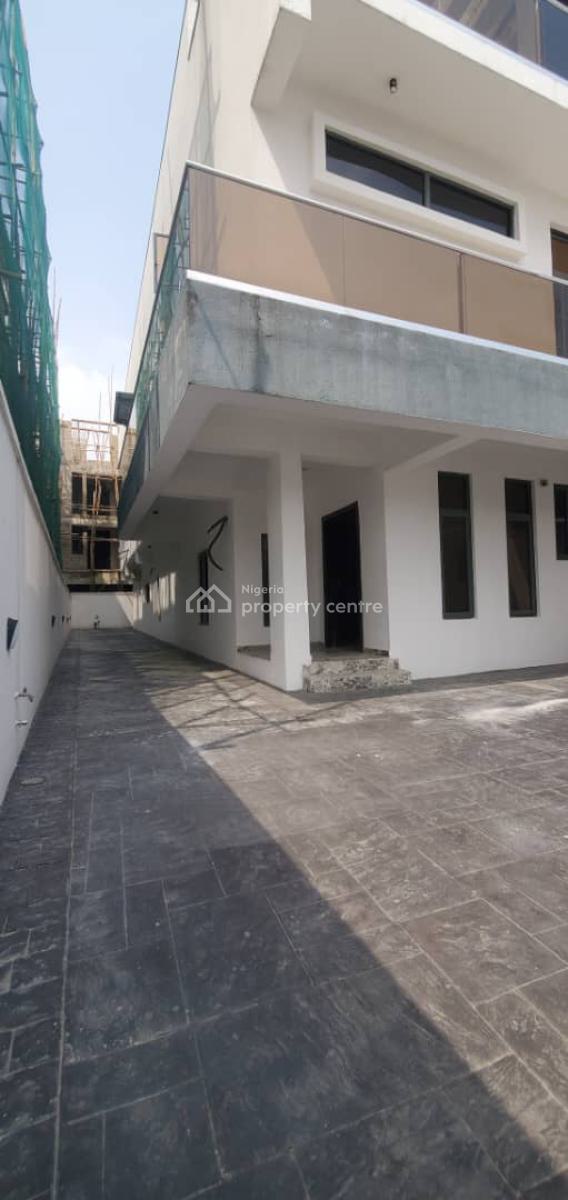Newly Built 5 Bedrooms Semi Detached House with Bq, Lekki Phase 1, Lekki, Lagos, Detached Duplex for Rent