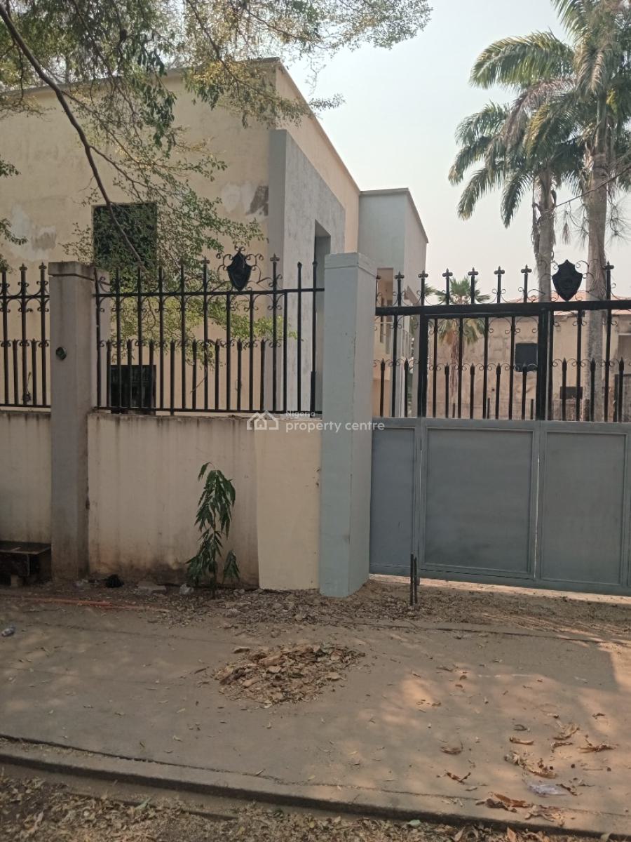 a Very Good Spacious 6 Bedroom Fully Detached Duplex + Bqs., Maitama District, Abuja, Detached Duplex for Rent