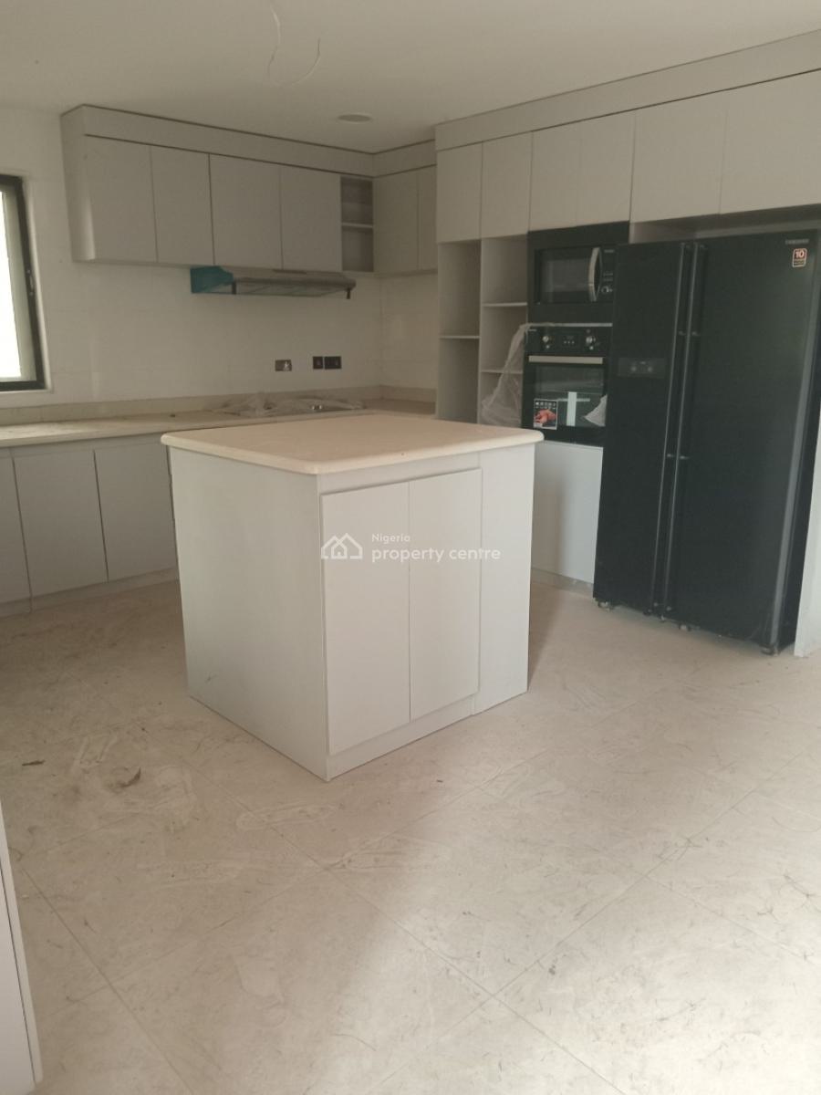 a Very Good Spacious 6 Bedroom Fully Detached Duplex + Bqs., Maitama District, Abuja, Detached Duplex for Rent