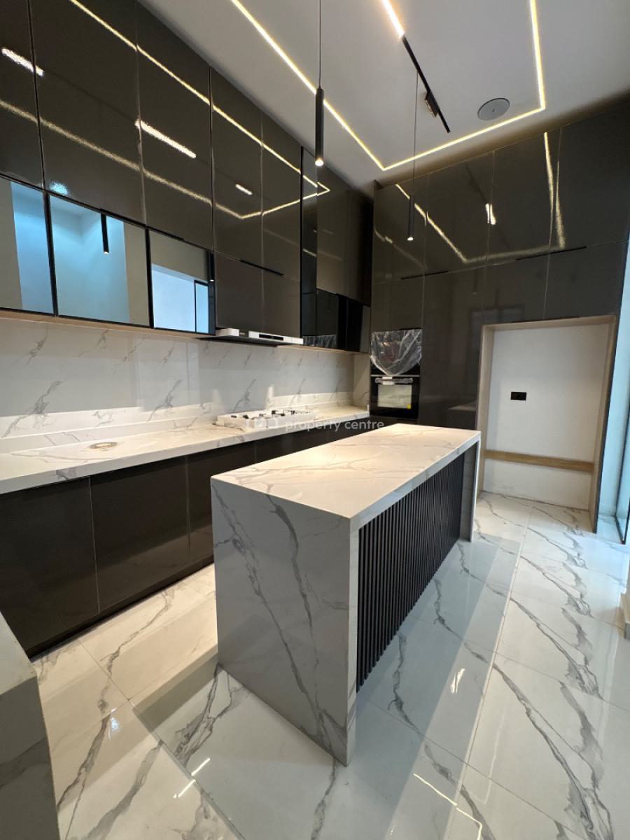 4 Bedroom Terrace Duplex, Osapa, Lekki, Lagos, House for Sale