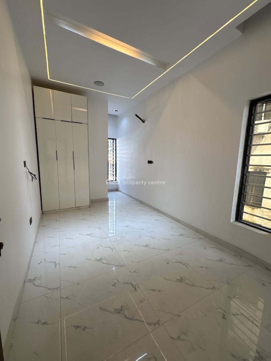 4 Bedroom Terrace Duplex, Osapa, Lekki, Lagos, House for Sale