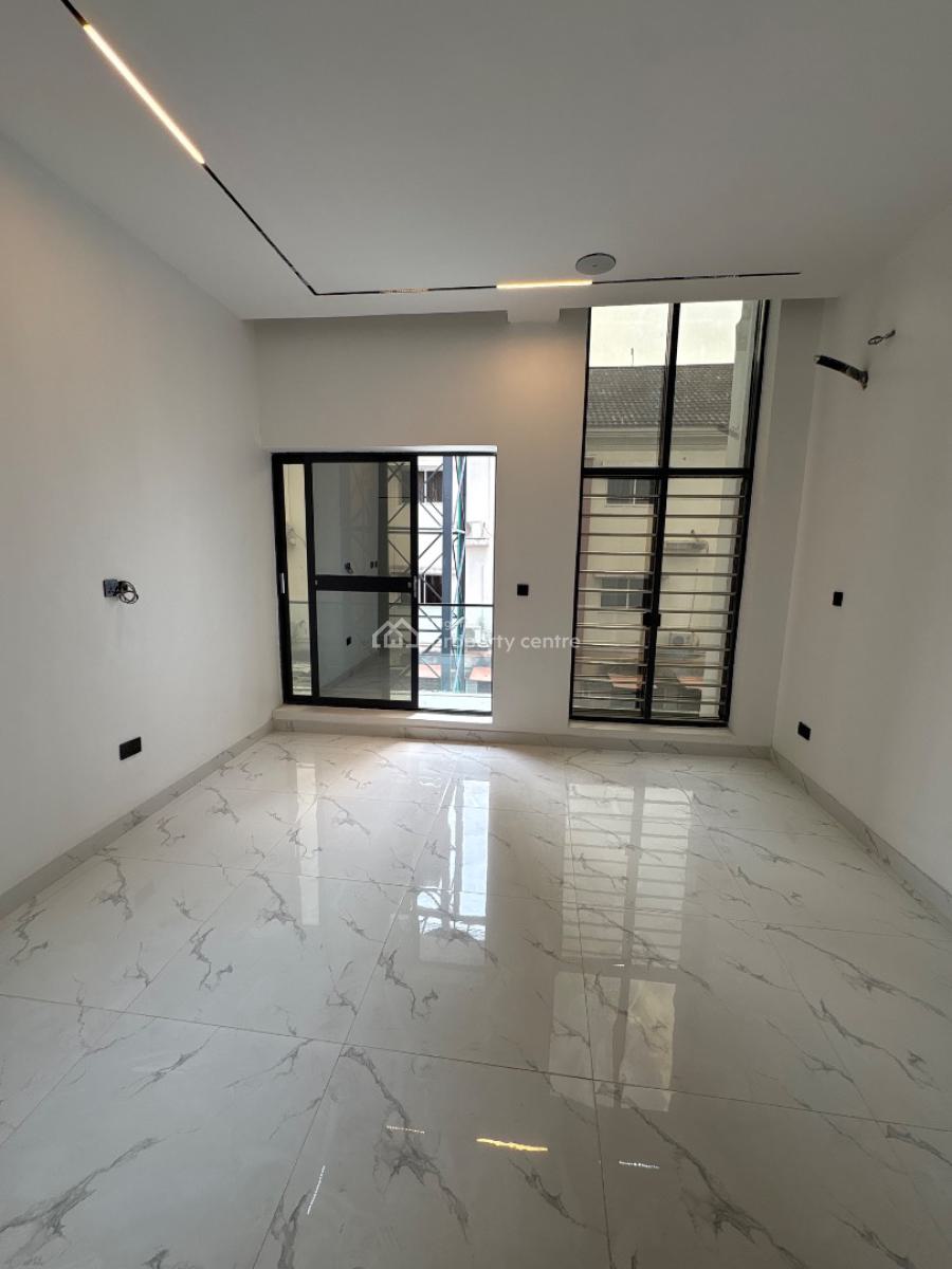 4 Bedroom Terrace Duplex, Osapa, Lekki, Lagos, House for Sale