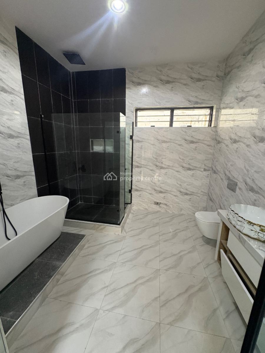 4 Bedroom Terrace Duplex, Osapa, Lekki, Lagos, House for Sale