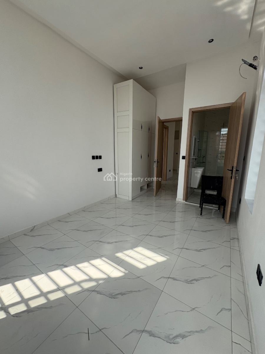 5 Bedroom Fully Detached Duplex with Bq, Ajah, Lagos, Detached Duplex for Sale