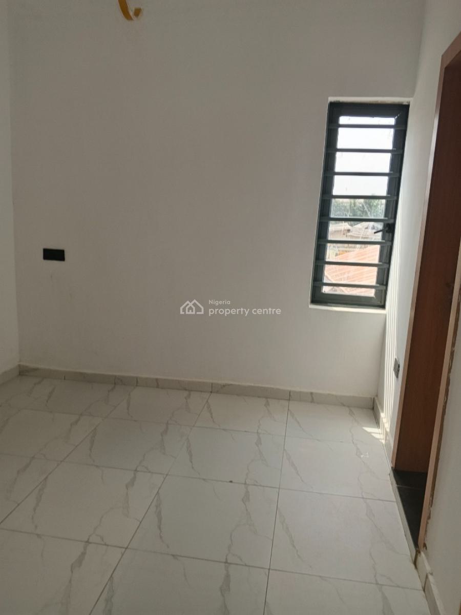 Executive 4 Bedroom Duplex in a Secured Mini Estates, Summit Gate Estate, Meiran, Agege, Lagos, Detached Duplex for Sale