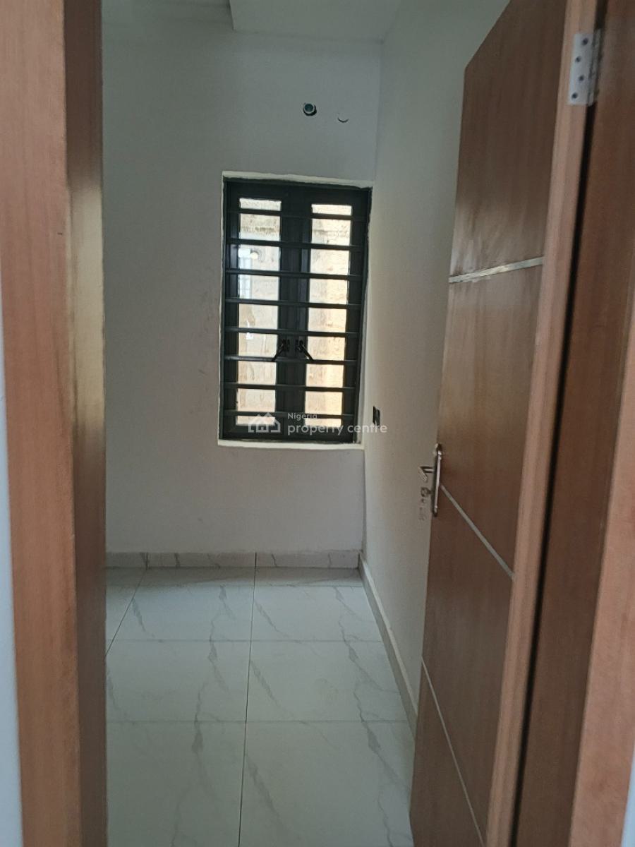 Executive 4 Bedroom Duplex in a Secured Mini Estates, Summit Gate Estate, Meiran, Agege, Lagos, Detached Duplex for Sale