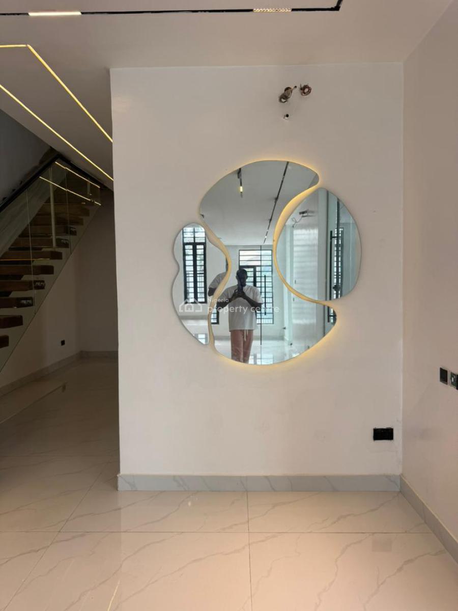 Gorgeous 5 Bedroom Duplex with a Bq,cinema and Pool, Lekki Phase 1, Lekki, Lagos, House for Sale