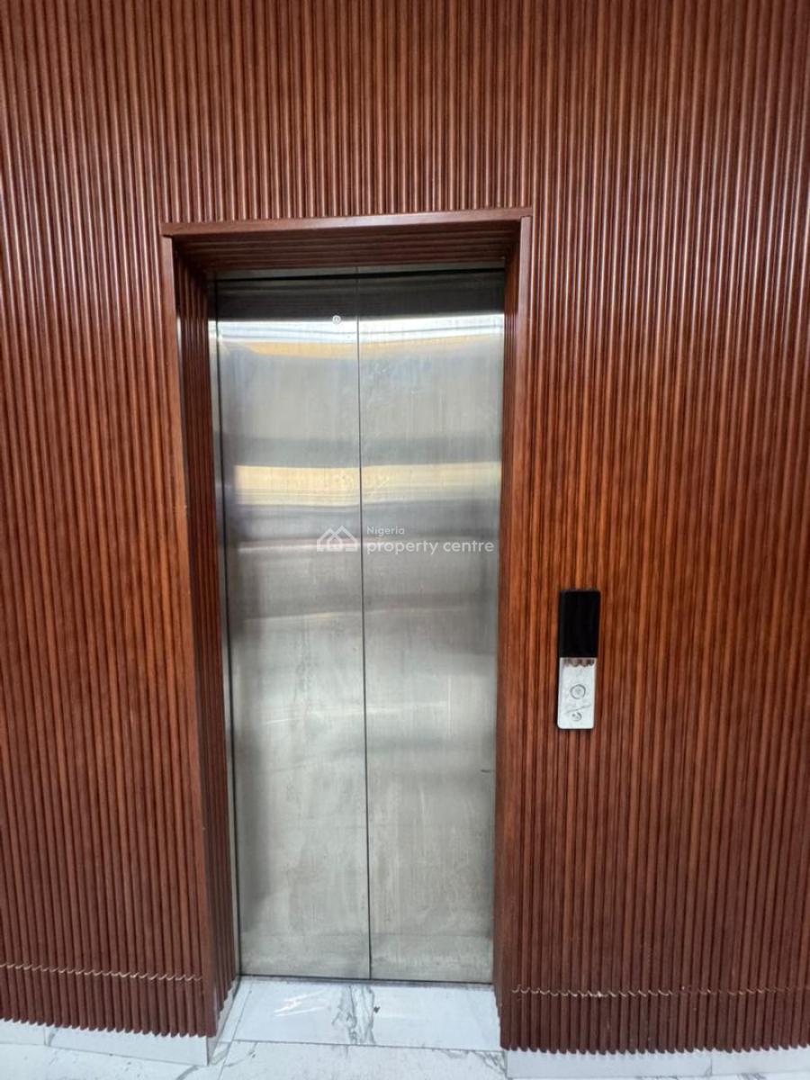 Gorgeous 3 Bedroom Apartment with an Elevator and a Pool, Lekki Phase 1, Lekki, Lagos, Flat / Apartment for Sale