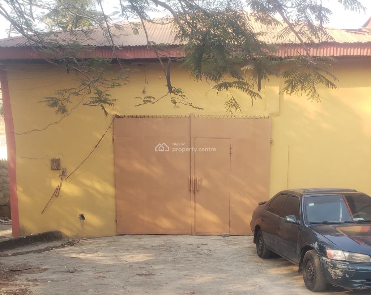 Open Floor Warehouse Space, Ibadan, Oyo, Warehouse for Rent