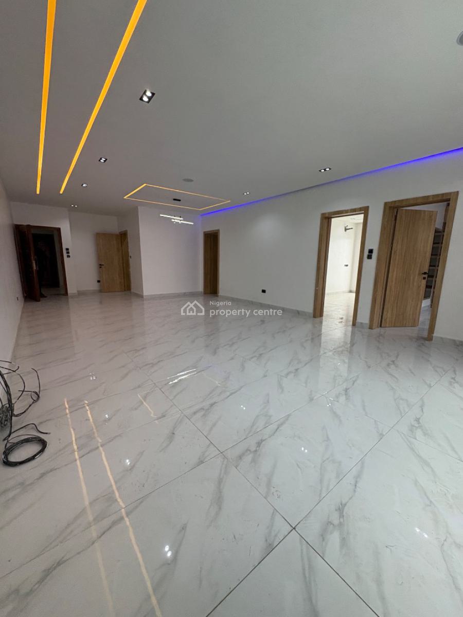 2 Bedroom, Lekki Phase 1, Lekki, Lagos, Block of Flats for Sale