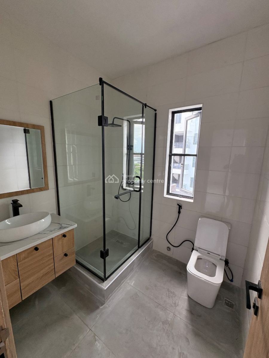 2 Bedroom, Lekki Phase 1, Lekki, Lagos, Block of Flats for Sale