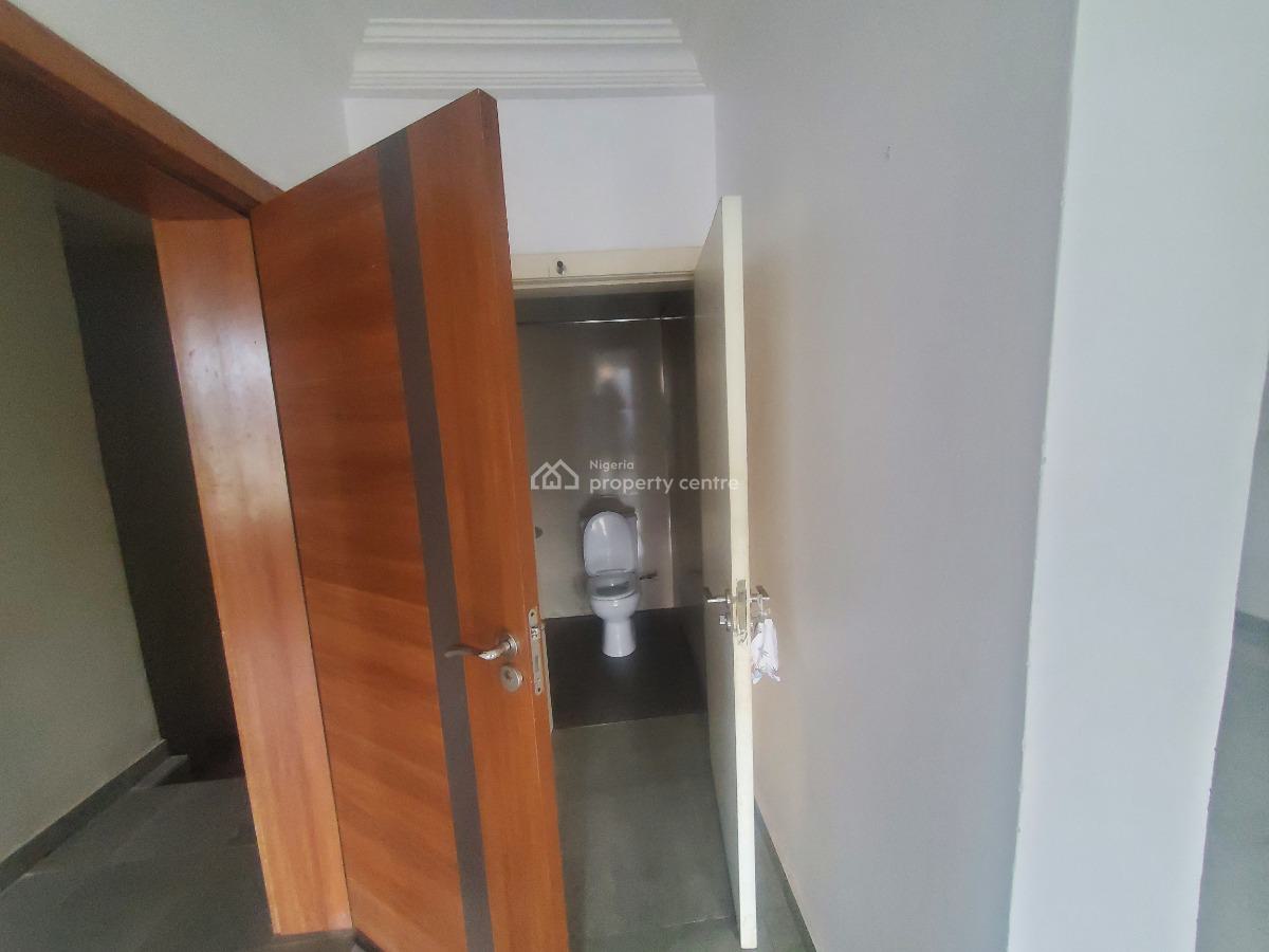 Well Maintained 3-bedroom Apartment, Megamound, Ikota, Lekki, Lagos, Flat / Apartment for Sale
