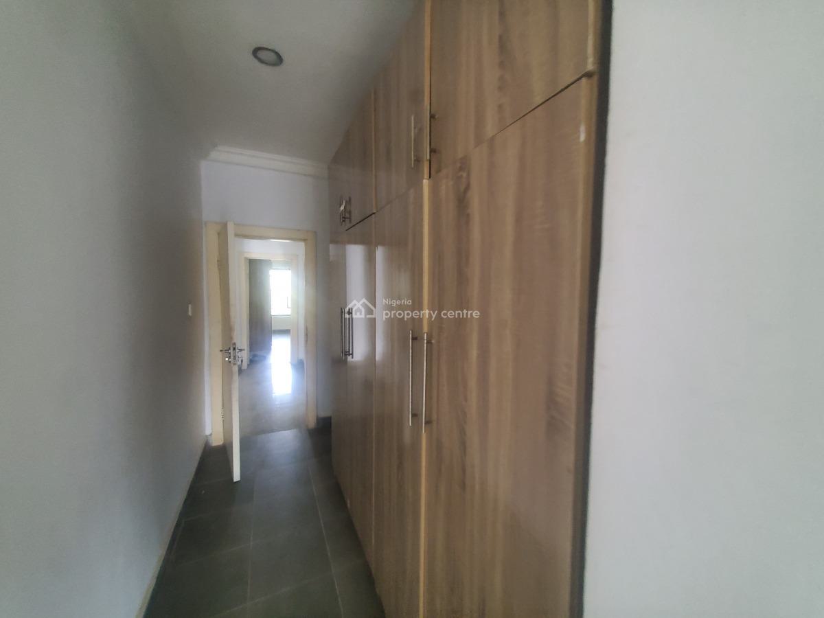 Well Maintained 3-bedroom Apartment, Megamound, Ikota, Lekki, Lagos, Flat / Apartment for Sale