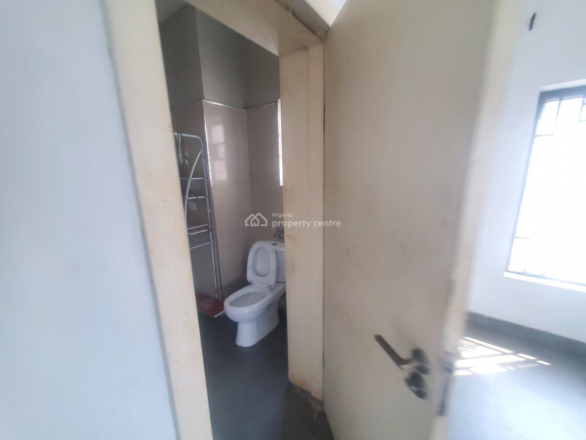 Well Maintained 3-bedroom Apartment, Megamound, Ikota, Lekki, Lagos, Flat / Apartment for Sale