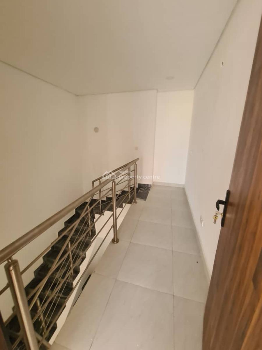 a  4 Bedroom  Semi-detached Duplex with a Room Bq, Chevron Drive, Lekki, Lagos, Semi-detached Duplex for Rent