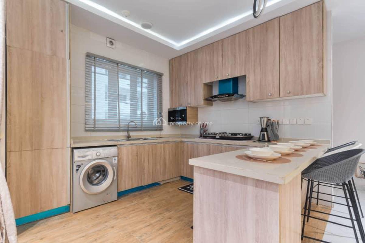 Brand New Fully Furnished 2 Bedroom Apartment, Perinwkle Estate, Freedom Way, Lekki Phase 1, Lekki, Lagos, Flat / Apartment for Rent