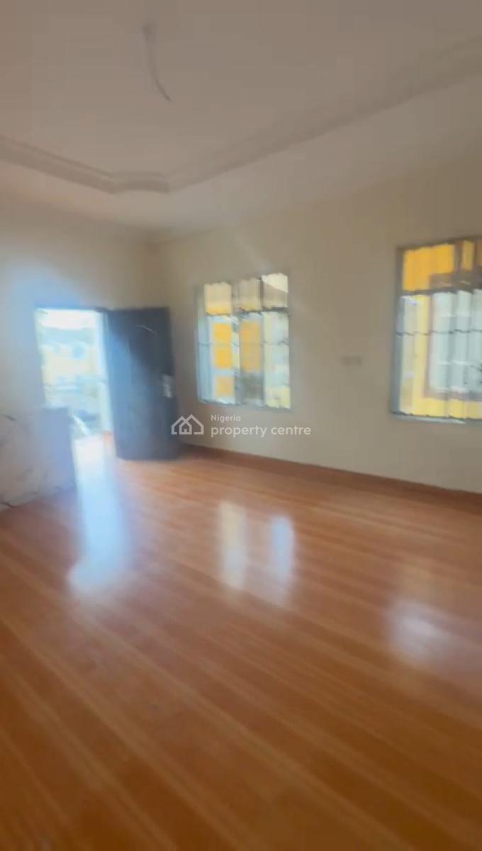 Spacious Master Bedroom Shared Apartment, Chevron Drive Bera Estate, Lekki, Lagos, Self Contain (single Rooms) for Rent