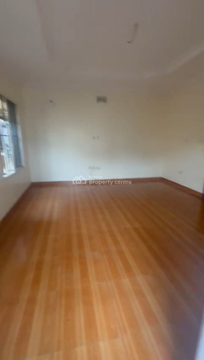 Spacious Master Bedroom Shared Apartment, Chevron Drive Bera Estate, Lekki, Lagos, Self Contain (single Rooms) for Rent