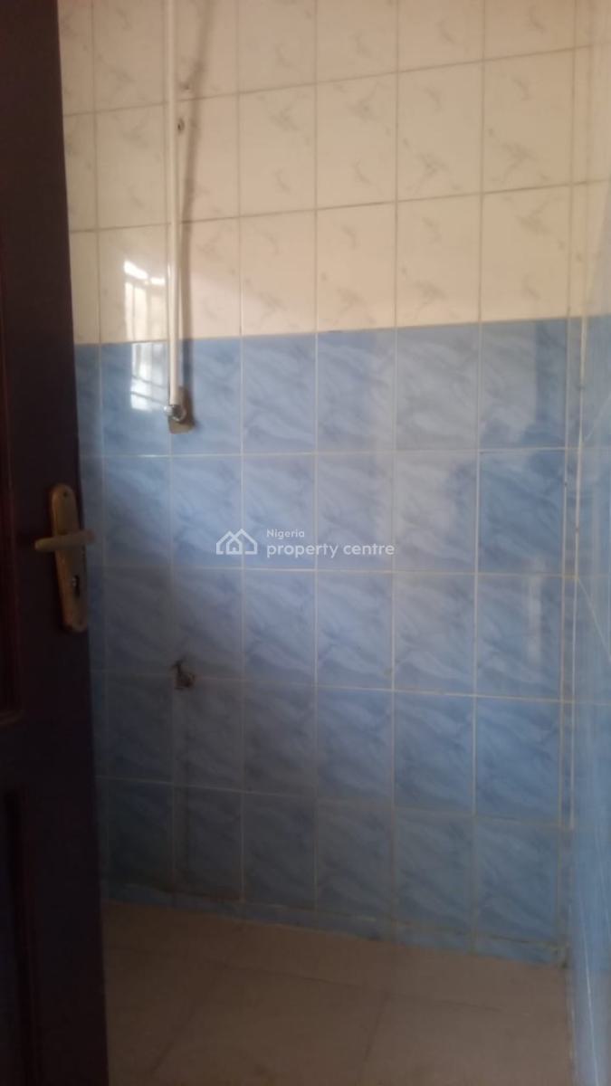 Self Contain, Lekki Scheme 2, Abraham Adesanya, Ajah, Lagos, Self Contain (single Rooms) for Rent