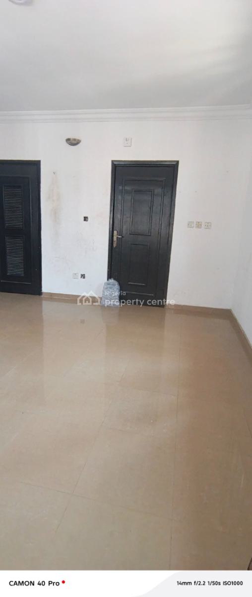 a Room Self-contain with Personal Kitchen, Kusenla Road By Toyota Company, Ikate, Lekki, Lagos, Self Contain (single Rooms) for Rent