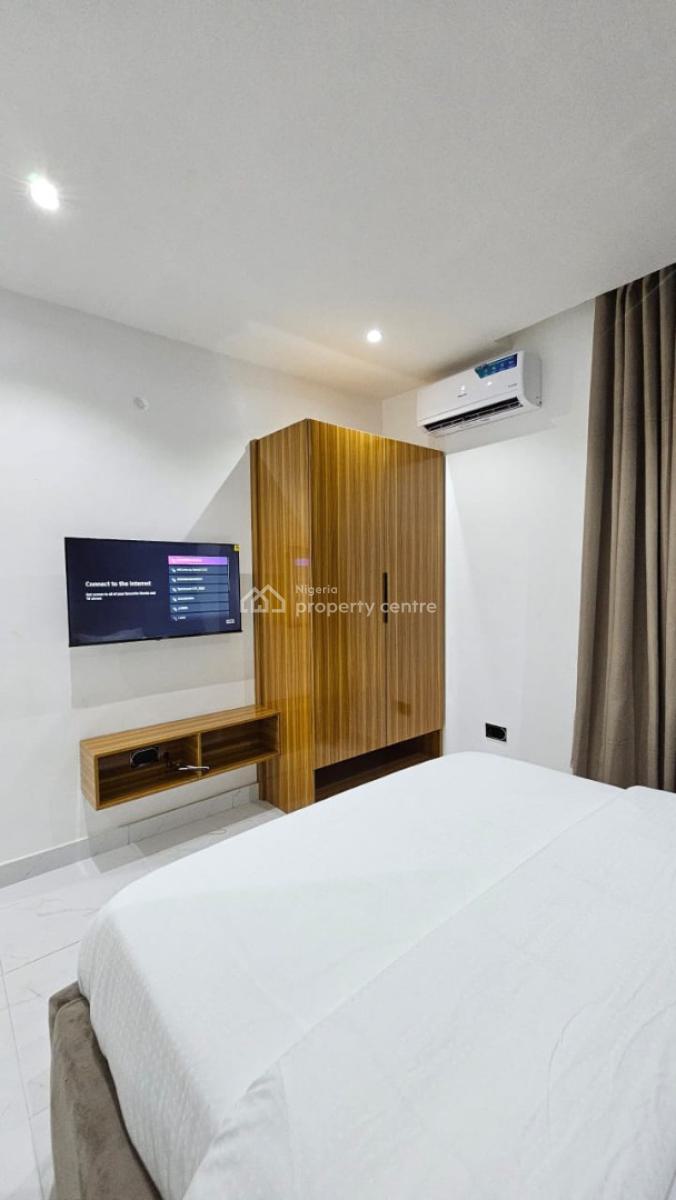 Luxury 2 Bedroom Apartment in a Secured and Serene Estate, Lekki Phase 1, Lekki, Lagos, Flat / Apartment for Rent