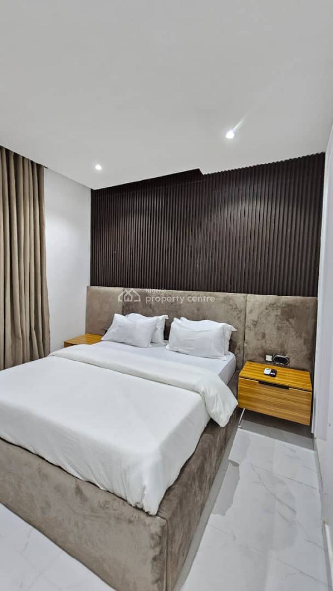 Luxury 2 Bedroom Apartment in a Secured and Serene Estate, Lekki Phase 1, Lekki, Lagos, Flat / Apartment for Rent