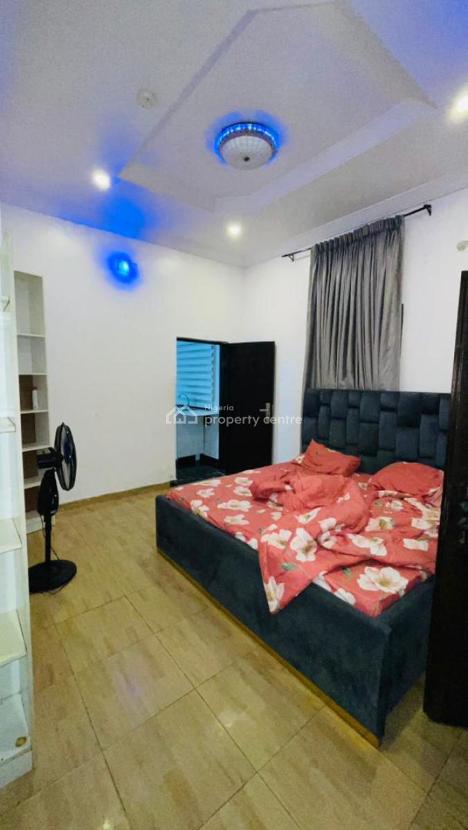a Spacious Mini-flat Self Contained with Guest Toilet., Bera Estate By Chevron, Lekki, Lagos, Mini Flat (room and Parlour) for Rent