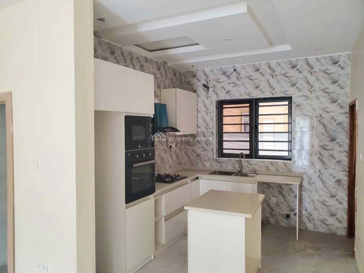 2 Bedroom Apartment, Ilasan, Lekki, Lagos, Flat / Apartment for Rent