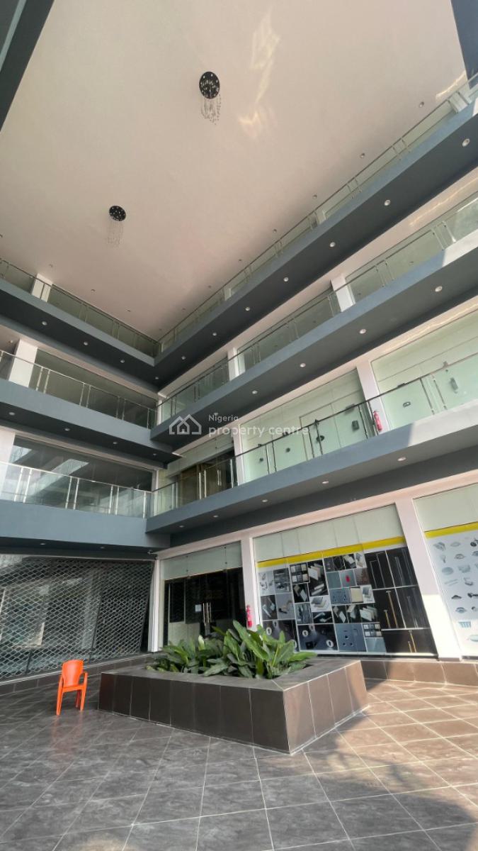 Corporate Office Space in a Prestigious Waterfront Building, Lekki Phase 1, Lekki, Lagos, Office Space for Rent
