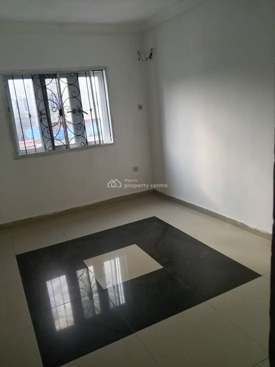 Spacious 2 Bedroom Apartment, Sangotedo, Ajah, Lagos, Flat / Apartment for Rent