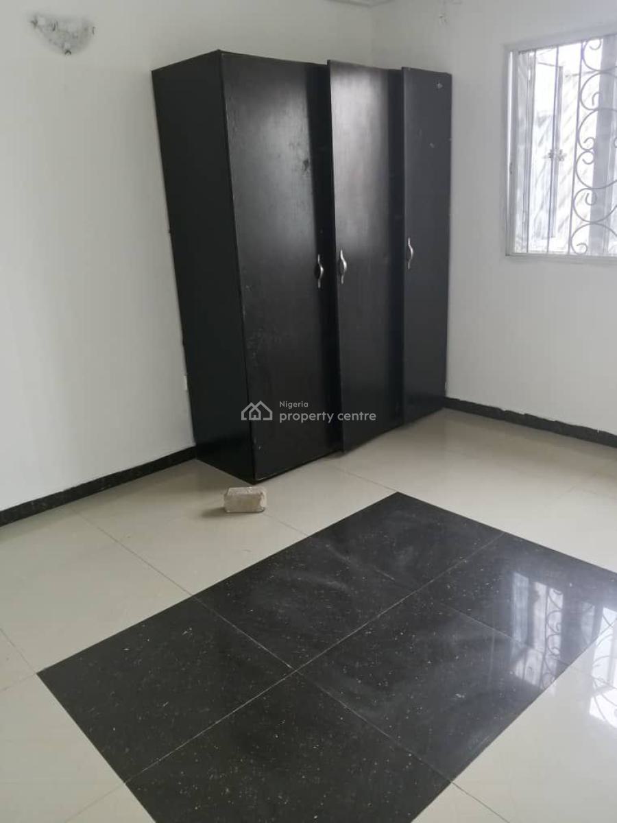 Spacious 2 Bedroom Apartment, Sangotedo, Ajah, Lagos, Flat / Apartment for Rent
