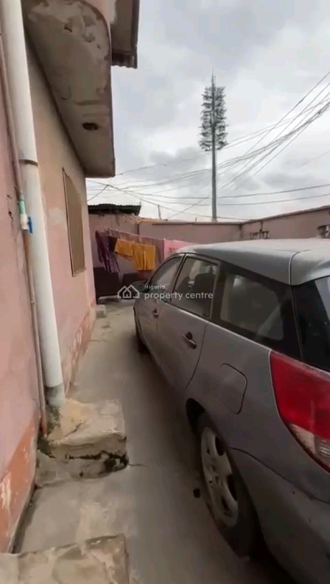 Block of 4 Units of Spacious 3 Bedroom Up & Down Flat, Adepeju Street, Gbagada, Lagos, Block of Flats for Sale