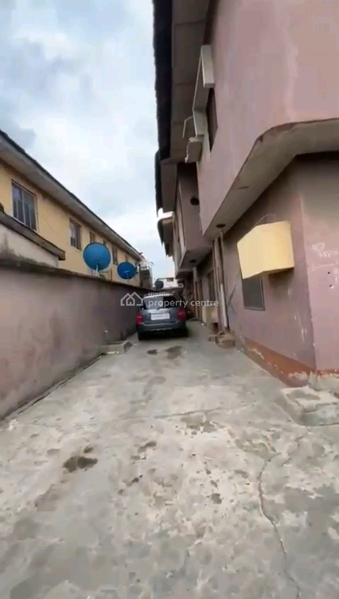 Block of 4 Units of Spacious 3 Bedroom Up & Down Flat, Adepeju Street, Gbagada, Lagos, Block of Flats for Sale