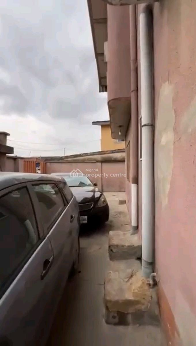 Block of 4 Units of Spacious 3 Bedroom Up & Down Flat, Adepeju Street, Gbagada, Lagos, Block of Flats for Sale