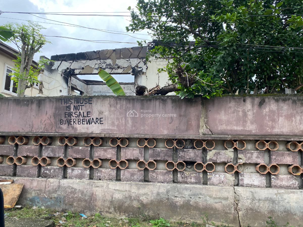 Fully Detached Redevelop-able Block of Flat on Land Measuring 500sqm, Kehinde Akamo Street, Off Sura Mogaji Street, Ilupeju, Lagos, Residential Land for Sale