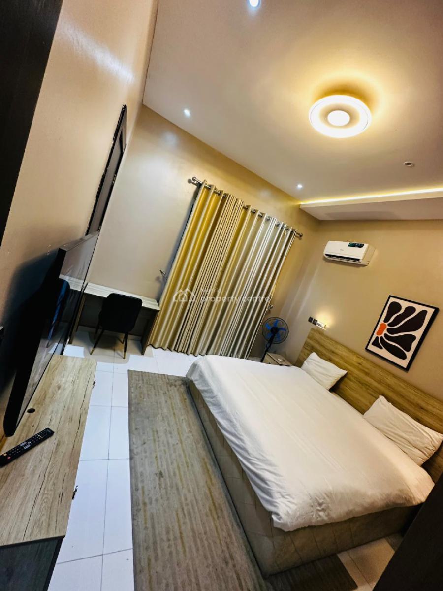 Luxury 3 Bedroom Apartment, 6 Larry Izamoje, Lekki Phase 1, Lekki, Lagos, Flat / Apartment Short Let