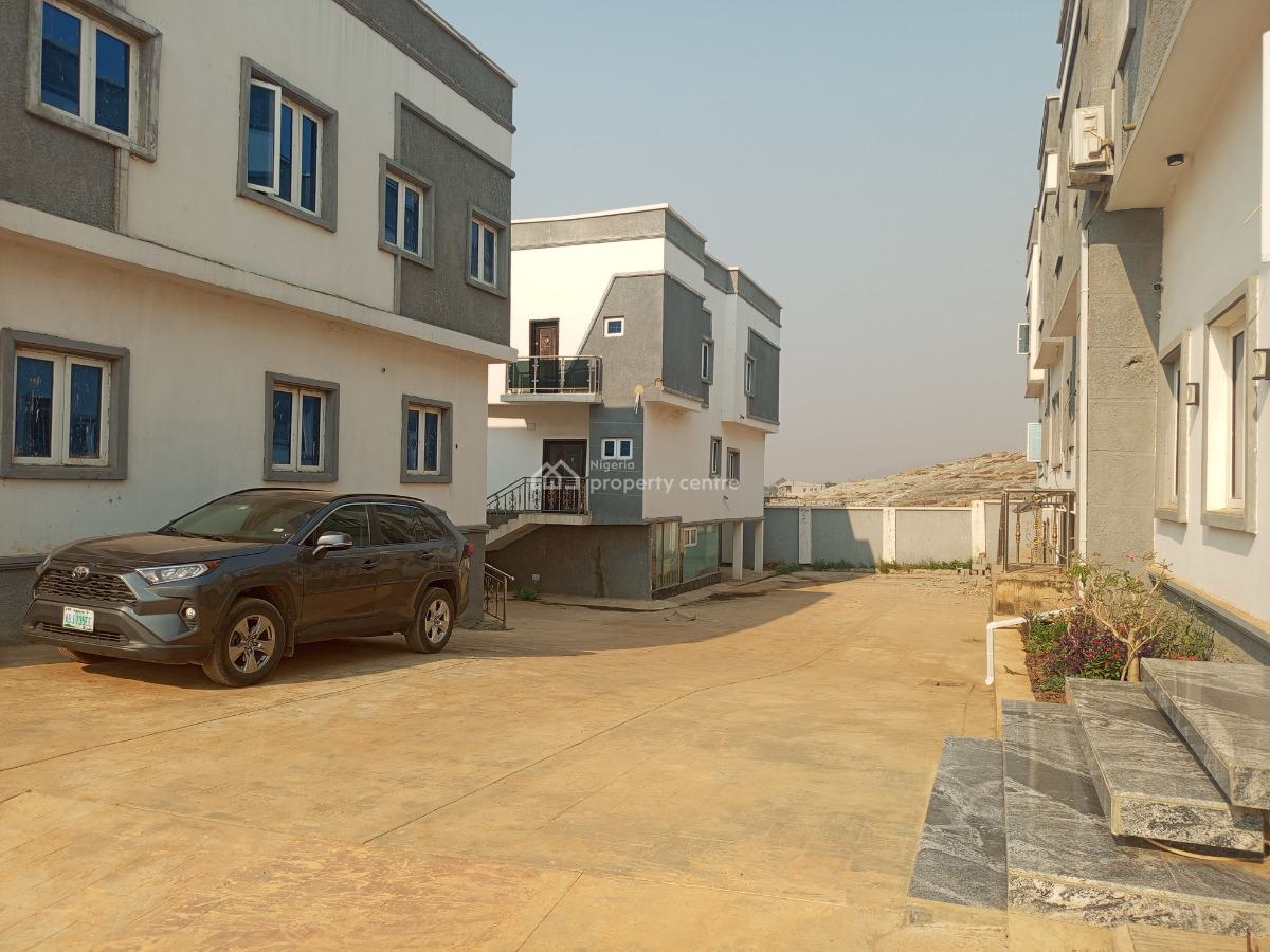 4 Bedrooms Detached Duplex, Jahi, Abuja, Detached Duplex for Sale