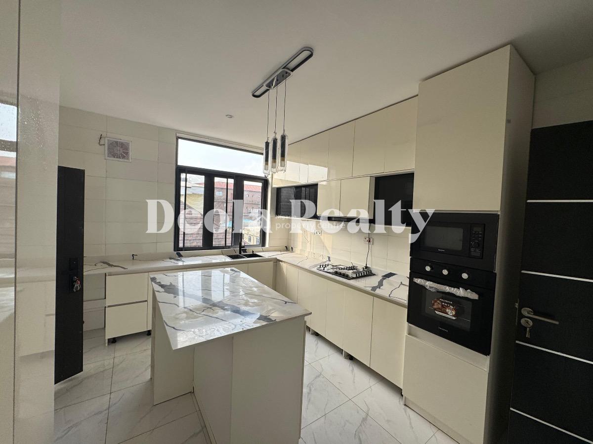 a Luxury Built 3 Bedroom Maisonette with Bq, Idado, Lekki, Lagos, Terraced Duplex for Rent