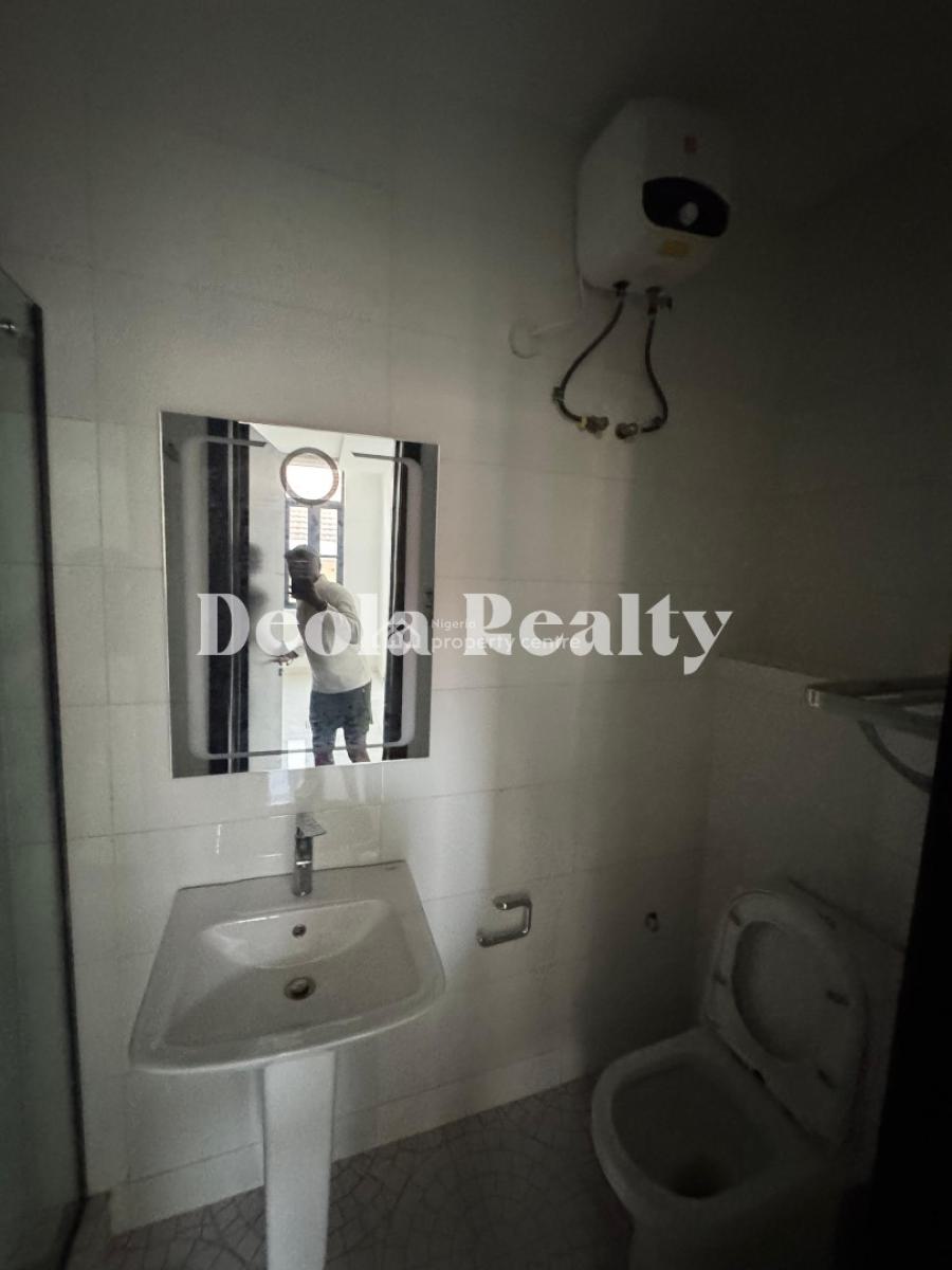 a Luxury Built 3 Bedroom Maisonette with Bq, Idado, Lekki, Lagos, Terraced Duplex for Rent