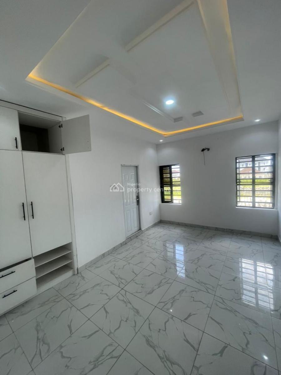 Luxury 2 Bedroom Apartment Upstairs, Sangotedo, Ajah, Lagos, Flat / Apartment for Rent